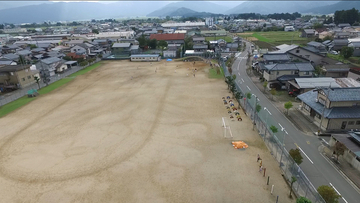 有終南小学校の校庭を芝生化、地域のシンボルに　福井県大野市で計画、秋には完成見込み