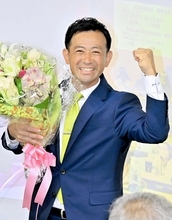 杉本和範氏が現職の松崎晃治氏破り初当選　福井県小浜市長選挙2024　県内9市で最年少首長