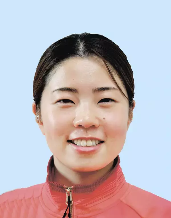 金メダルの丸山香織選手に福井県栄誉賞授与　デフリンピック東京大会バスケットボール女子　足羽高校出身