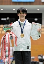 フェンシング全日本選手権、谷下尚弥が男子サーブル初優勝　福井県・武生高校出身「雪辱果たせた」