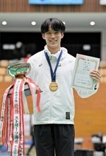フェンシング全日本選手権、谷下尚弥が男子サーブル初優勝　福井県・武生高校出身「雪辱果たせた」