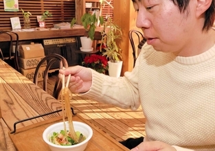 具だくさんマーラータン、1杯500円の“お手頃”価格…福井県坂井市の駅カフェで販売開始　2辛、3辛も