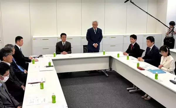 北陸新幹線・米原ルートにJR東海が見解　東海道新幹線に乗り入れ「到底困難」