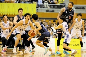 残り0.3秒から逆転負け…福井ブローウィンズ、4強ならず　B2プレーオフ準々決勝第3戦、信州ブレイブウォリアーズに敗れる