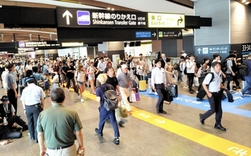 東海道新幹線運転見合わせで北陸新幹線が大混雑　敦賀駅では乗り換え改札開放も