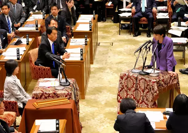 高市早苗首相、北陸新幹線ルートは「小浜・京都の経緯踏まえ議論」との認識　衆院予算委、稲田朋美氏質疑に答弁