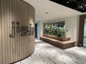 jig.jpがマッチングサービス運営「バチェラーデート」を完全子会社化　福井県鯖江市に本店、その狙いは