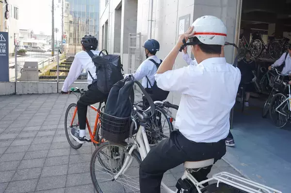 自転車ヘルメット、福井県内私立高校の着用状況に変化　県立高校の着用必須化で　「不便あるけど事故怖い」