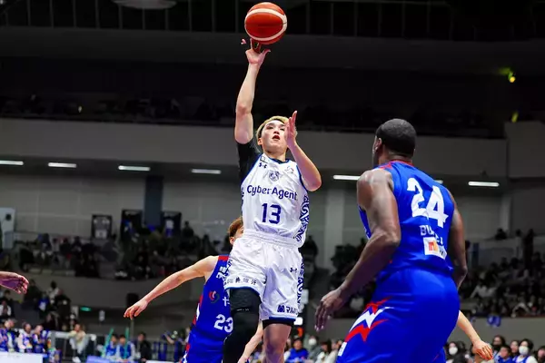 福井ブローウィンズ、ライジングゼファー福岡との競り合い制す　バスケB2第23節、連敗ストップ