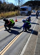 わだち部分のみ温めコスト抑え融雪…国道8号で「ロードヒーティング」試験導入　福井県あわら市で福井河川国道事務所