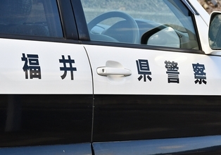 24歳教諭を不同意性交容疑などで再逮捕　自宅で10代女性に性的暴行、スマホで撮影し保存か　福井県警