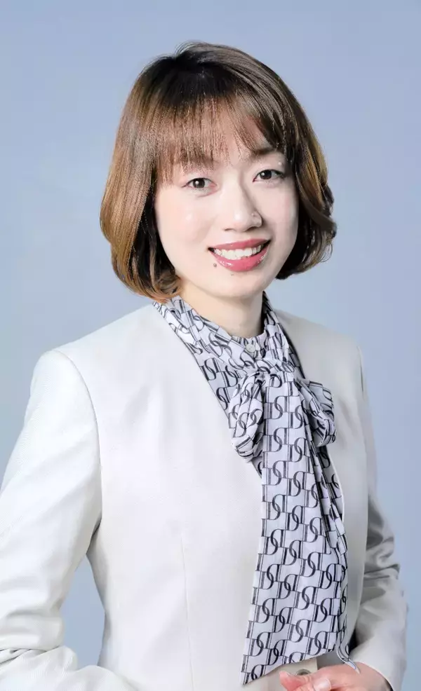 お金やキャリア、暮らし方…働くミドル女性、自分らしくどう生きる？　福井県出身の坊美生子さん初の著書、11人のリアルな実体験紹介