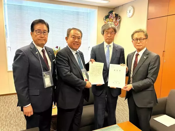 北陸新幹線小浜・京都ルート着工、政府・与党に要望　福井県と福井県議会　「長い議論の積み重ねの結果」