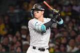 「佐藤輝明の今オフMLB移籍は「疑問が残る」　3冠王の可能性も…専門家が挙げた“懸念材料”」の画像1
