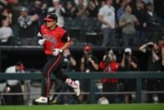 村上宗隆と「早く契約延長して」　シカゴ市民の懇願…GMの“不穏発言”に「お願いだよ涙」