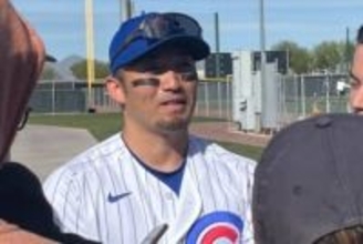 鈴木誠也、村上宗隆イジり…渋滞遅刻は「いかんすね」　中越え二塁打に注文「メールします」