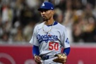 試合開始20分…ベッツの“緊急事態”に「まじか」　日本早朝5時過ぎに「何が」