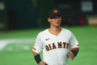 巨人・吉川尚輝は「心配すぎる」　復帰戦で負傷交代、ファン沈痛「マジか…」