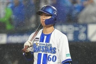 サヨナラ直後…中継に映った“胸アツ7秒”が「泣ける」　3人の生んだ光景が「エモい」