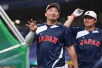 鈴木誠也、大谷呼ぶには「お金が必要」　記者に爆笑要求…新パフォにダメ出し「不評」