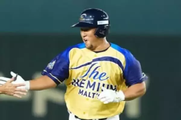 43歳でも異国で無双…衝撃“.405”　引退のはずがまるで全盛期、X歓喜「かっこいい」