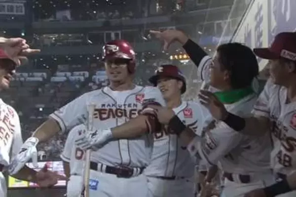 楽天が3連勝、浅村が逆転満塁弾　鷹・上茶谷は移籍後先発初白星、栗原に27号…16日パ結果