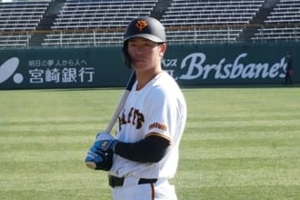 またも美技…巨人に突如“新星”「まじで化ける」　止まらん“8-5”「開幕スタメンある」