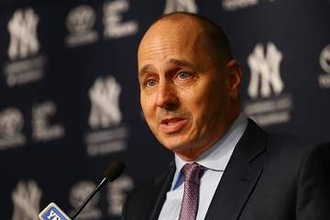 ヤンキースGMが来季続投　PS惨敗も就任30年目へ…ブーン監督と体制維持、米報道
