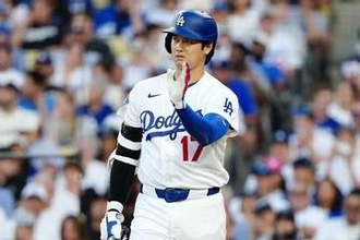 大谷翔平、4回好機で申告敬遠　本拠地ブーイング…左膝不安もリーグ断トツ「13」