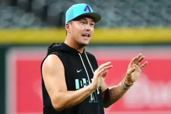 トレード直後…ヌートバーに届いた由伸からのメール「本当にいいやつ」　“ライバル”ド軍戦に興奮