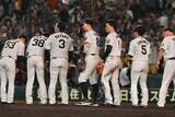 「甲子園で広がった光景に「涙が出てきた」　色褪せぬ絆…粋な振る舞いに「感動しました」」の画像1