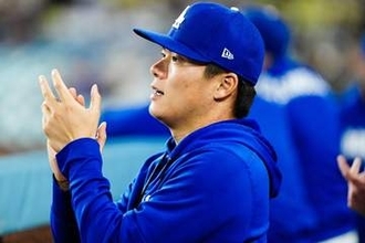 山本由伸の快挙…直後に“登場”した1枚　LA放送の祝福、米共感「素晴らしいニュース」