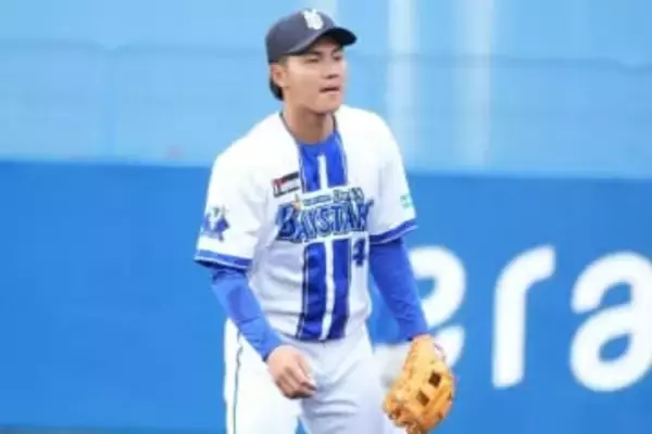 DeNA相川監督が絶賛「野手の中で一番」　球場どよめきの美技…24歳が掴んだチャンス