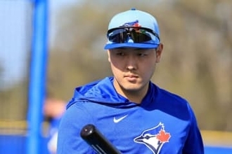 岡本和真に「あまりに酷な期待」　92億円契約も…米公式が懸念した“最大の不確定要素”