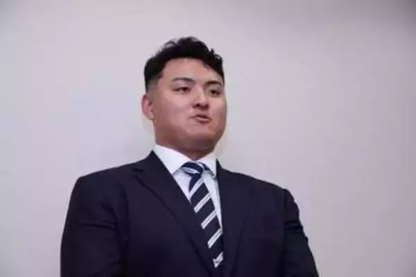 佐々木麟太郎の契約金は3400万円　鷹入団より“格安”＆“目安以下”…米報道