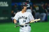 「WBC活躍の吉田正尚を待つ“過密問題”　指揮官は絶賛も…米記者が懸念する背景」の画像1