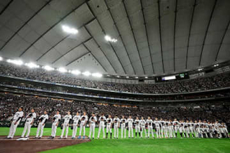 天皇陛下、侍ジャパン対豪州戦をご観戦　東京Dで天覧試合、栗山英樹氏がアテンド