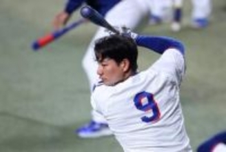 中日の25歳伏兵は「飛びすぎやろ！」　また“つらい現実”も…ファン驚愕「マジで右の福留」