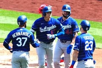 ド軍13得点の裏に“大谷効果”　1号が生んだ打線の循環…ロバーツ監督「全員が彼に続く」