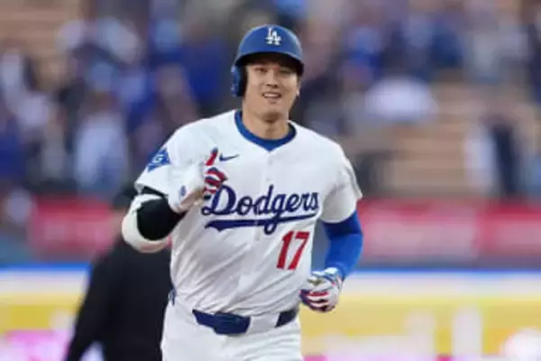 大谷翔平、米「タイム」誌の表紙に抜擢　“2025年の顔”…トランプ大統領、AIとともに