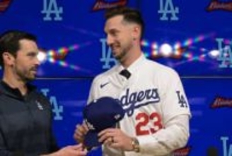 ド軍はなぜ380億円でタッカーを獲得？　忍び寄る“陰り”…看過できない「-9」