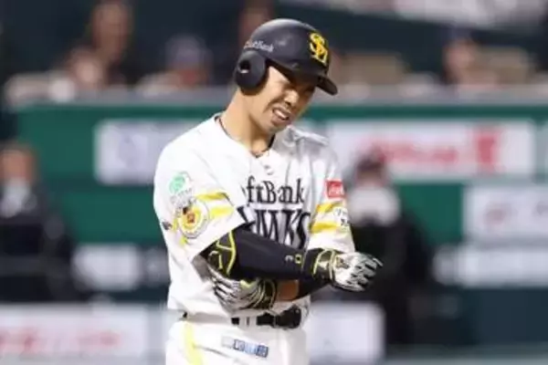 ソフトバンク、近藤健介を登録抹消　慶弔休暇特例、8日の試合後に兄の急逝を公表