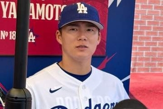 山本由伸の会見に思わぬ参加者　VIVANTのドラム登場…シーズン2開始直前に「また見始めた」