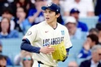 佐々木朗希の初勝利を運んだ“魔球改造”　衝撃の9キロUP…指揮官も評価「速球に見える」