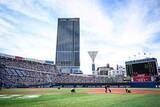 「立花学園は涙、呆然　慶応ナインはサヨナラに大興奮…横浜スタジアムで対照的な光景」の画像1