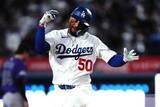 「大谷交代も…ベッツが払拭した悪夢　“4番目”で躍動…断ち切った悪夢に「役者が違う」」の画像1