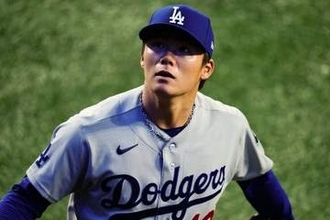 日曜朝、山本由伸の“新情報”に悲鳴「厳しい」「きっつ」　日本人困惑の「0135」