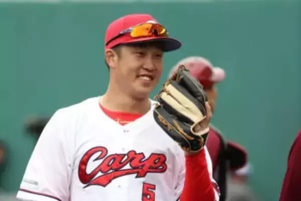 美人モデル妻へ贈った“直球愛”にファン悶絶　「理想の夫婦すぎる！」…25歳が明かした感謝