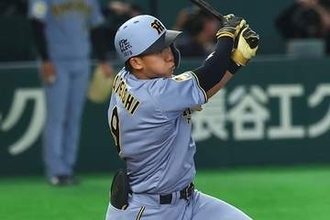 屈辱の4連続三振も…阪神ドラ1が“復活弾”　134S右腕撃ちに高まる期待「はよ1軍こい」