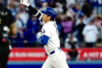 大谷翔平、2戦連発10号＆3安打で6連勝に貢献…打撃復調気配　ド軍、一発攻勢で難敵を粉砕
